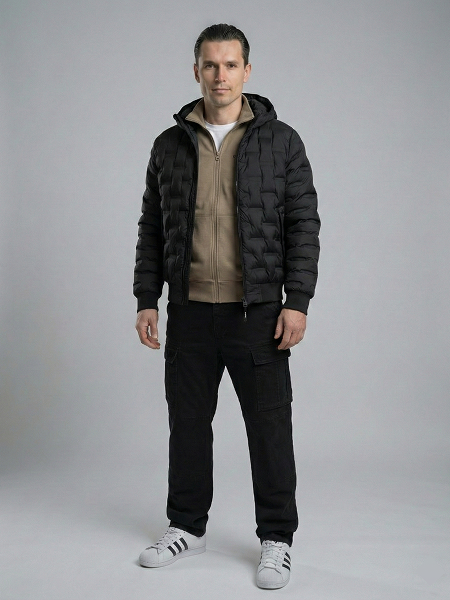 Product packshot with model - session 2, detail